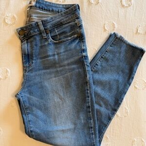 PAIGE Verdugo Crop Jeans